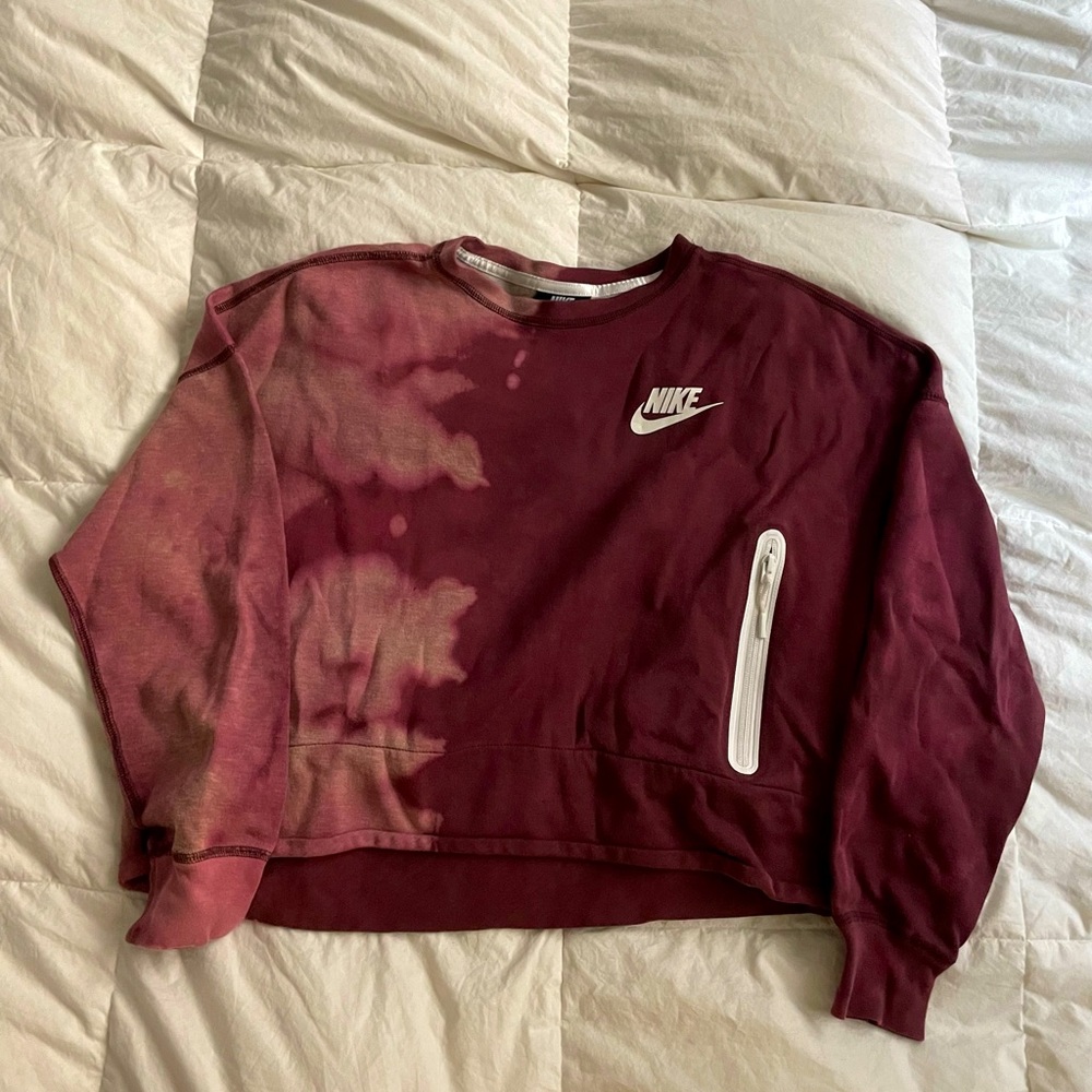 Nike Sweater